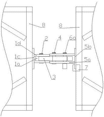 Automatic connecting and disconnecting device used for steam-curing car