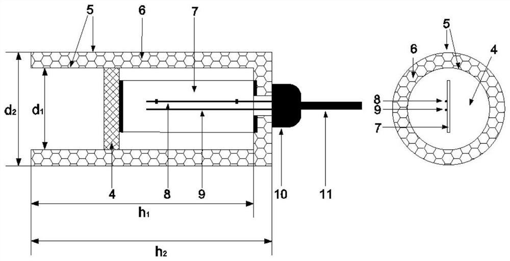 A fiber grating-based soil suction monitoring device and method