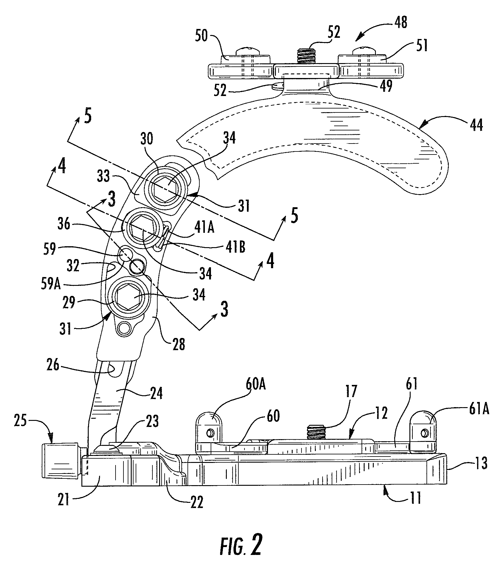 Adjustable camera flash mounting device