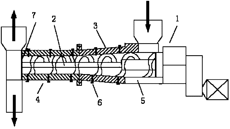 Dehydrating and drying method for producing isoprene rubber through solution polymerization process