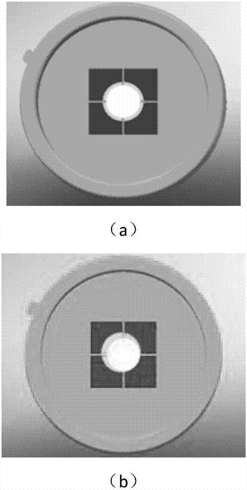 Real-time optical fiber positioning device based on central opening type four-quadrant detector, and positioning method thereof