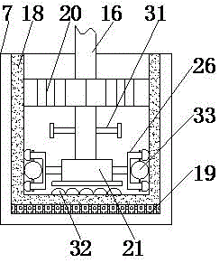 Chemical raw material grinding device high in grinding efficiency