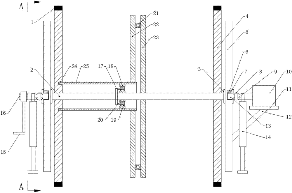 Moveable cable wire wrapping device capable of winding and unwinding wires synchronously