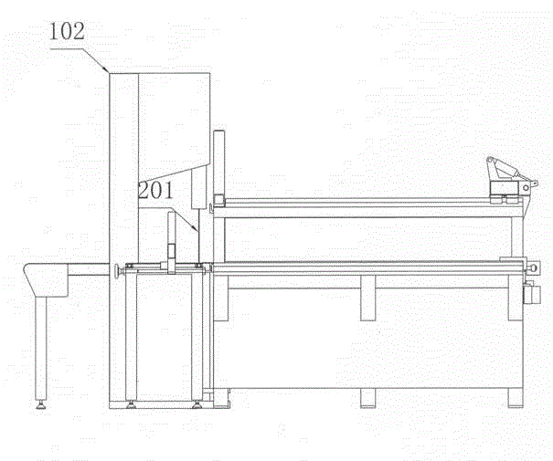 Paperboard cutting machine and paperboard pushing mechanism thereof