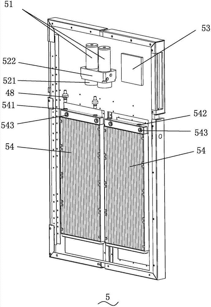 Heat dissipation device of mobile cabinet level server system and thermal management method of heat dissipation device