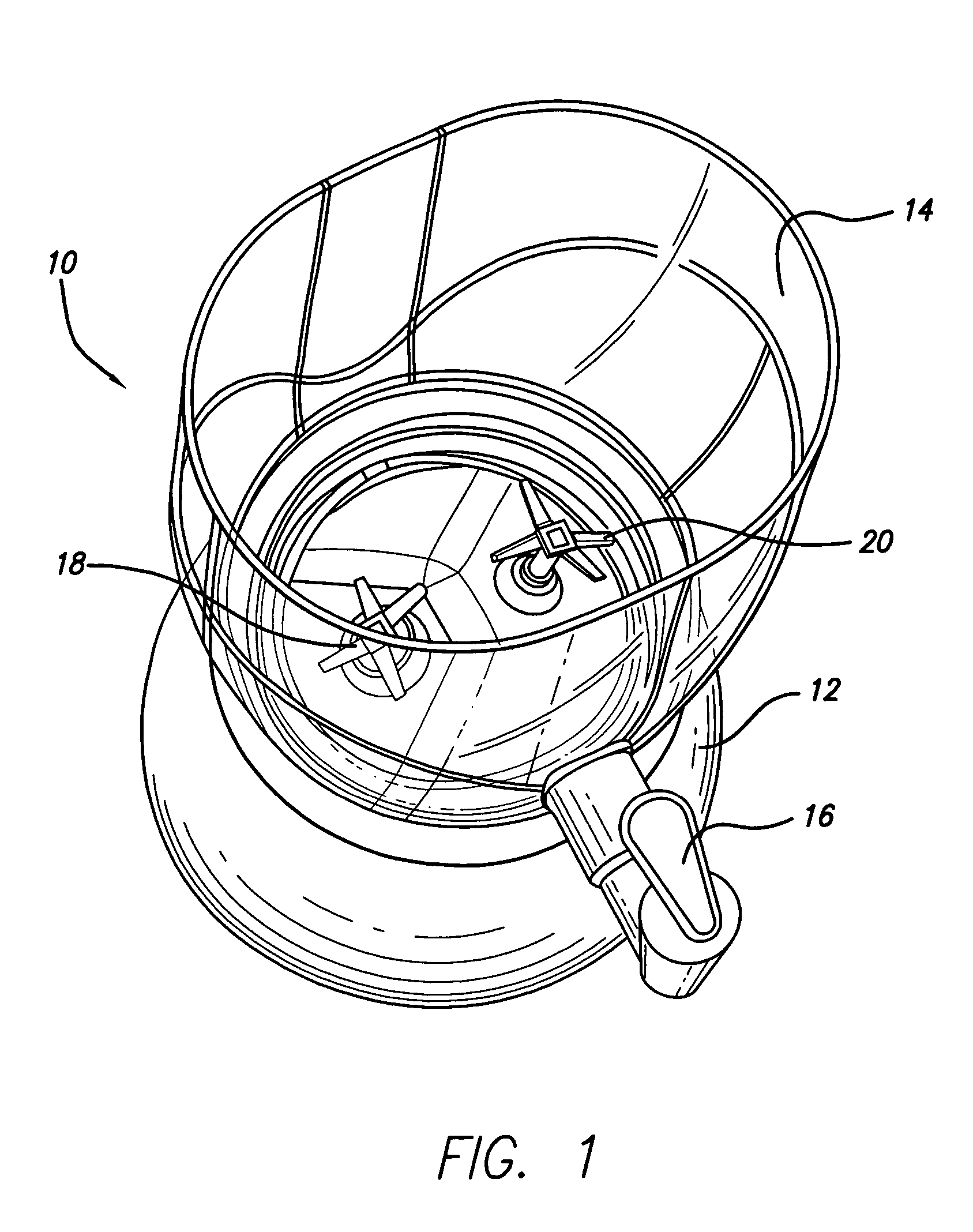 Multiple blade blender apparatus