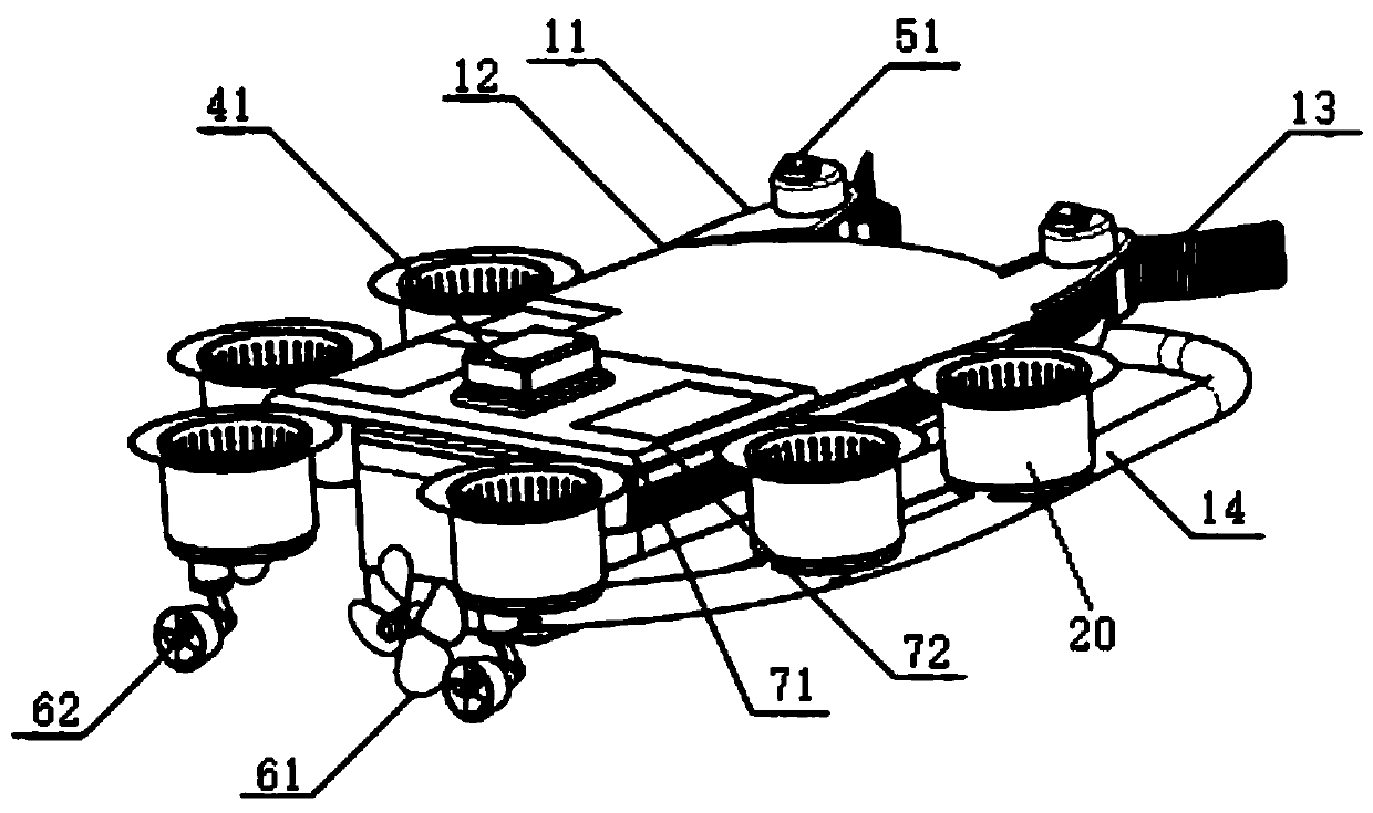 Solid-liquid pollutant integrated cleaning device for offshore waters and cleaning method thereof