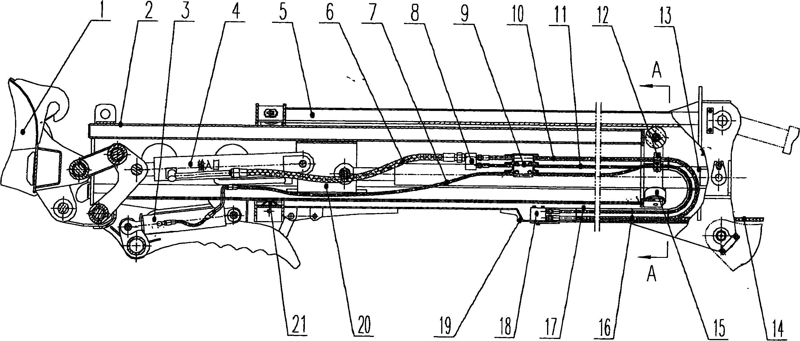 Follow-up mechanism for telescopic digging arm hydraulic pipeline