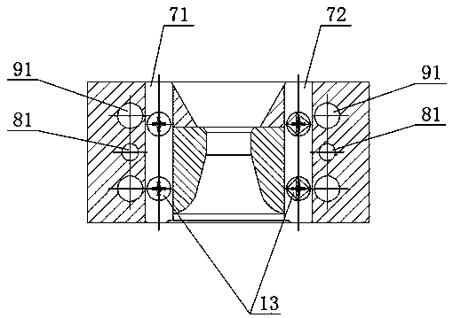 Opening-closing-type profile drawing mould