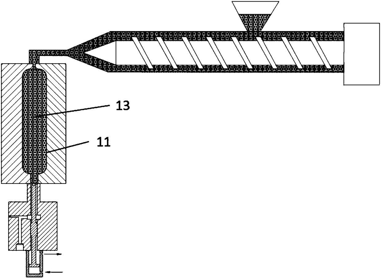 Water-assisted injection-molding injecting device having pressure detection function