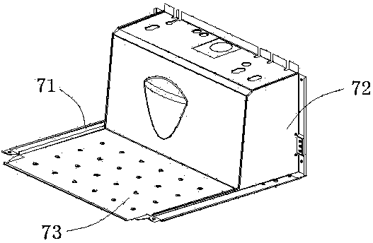 Side pressing and riveting device of refrigerator bottom steel and assembling method of refrigerator bottom steel