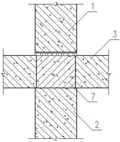 Interlayer connecting joint