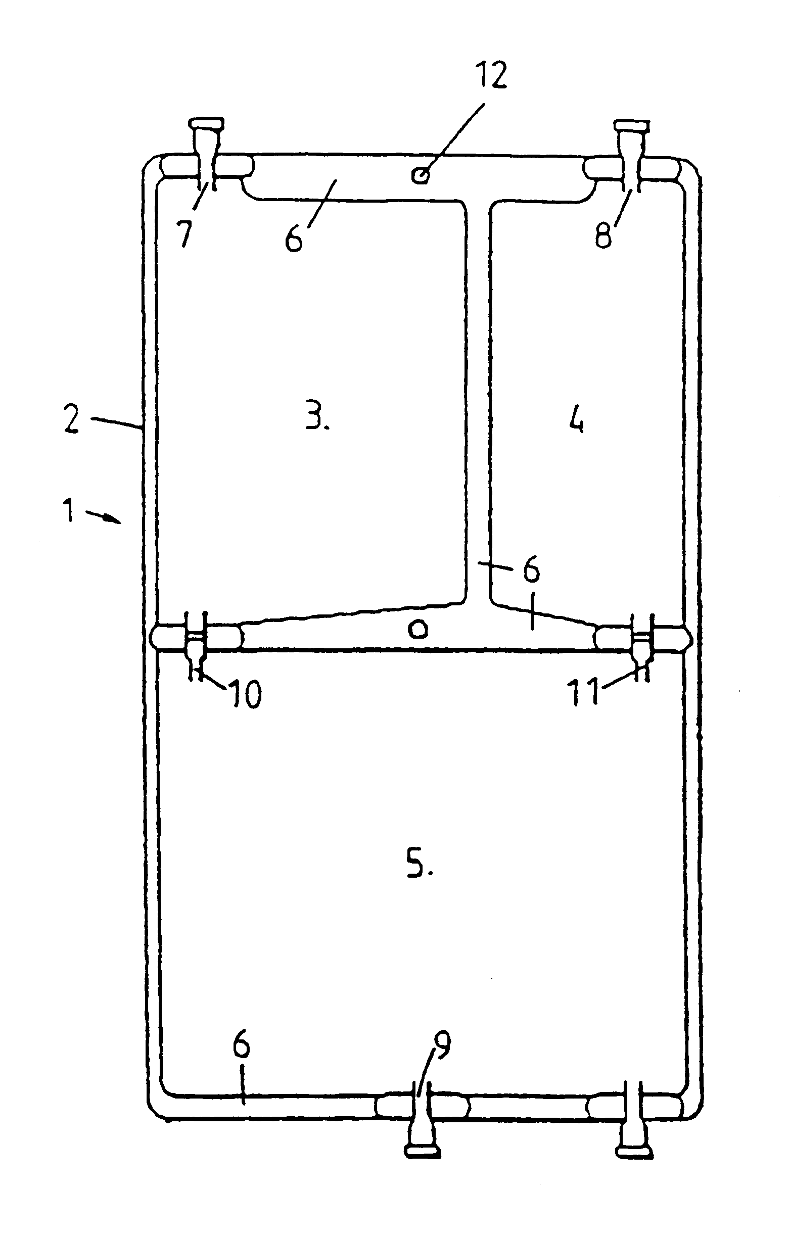 Flexible plastic container with three chambers