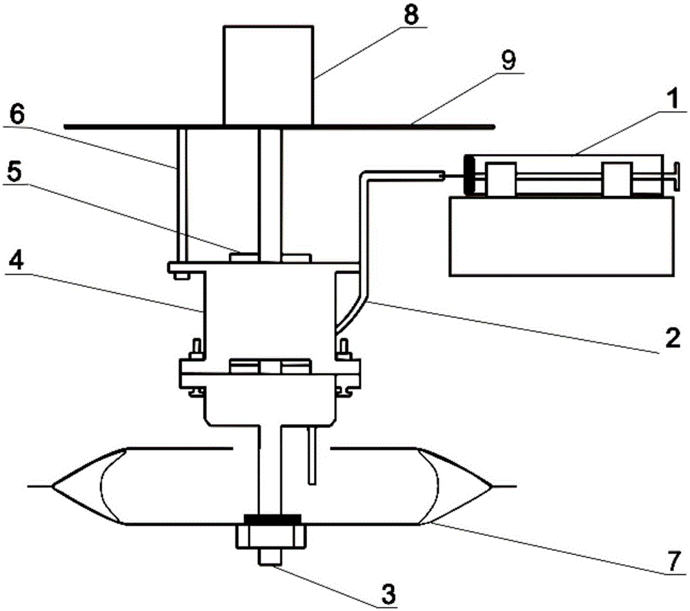 Continuous feeding device for solution method centrifugal spinning