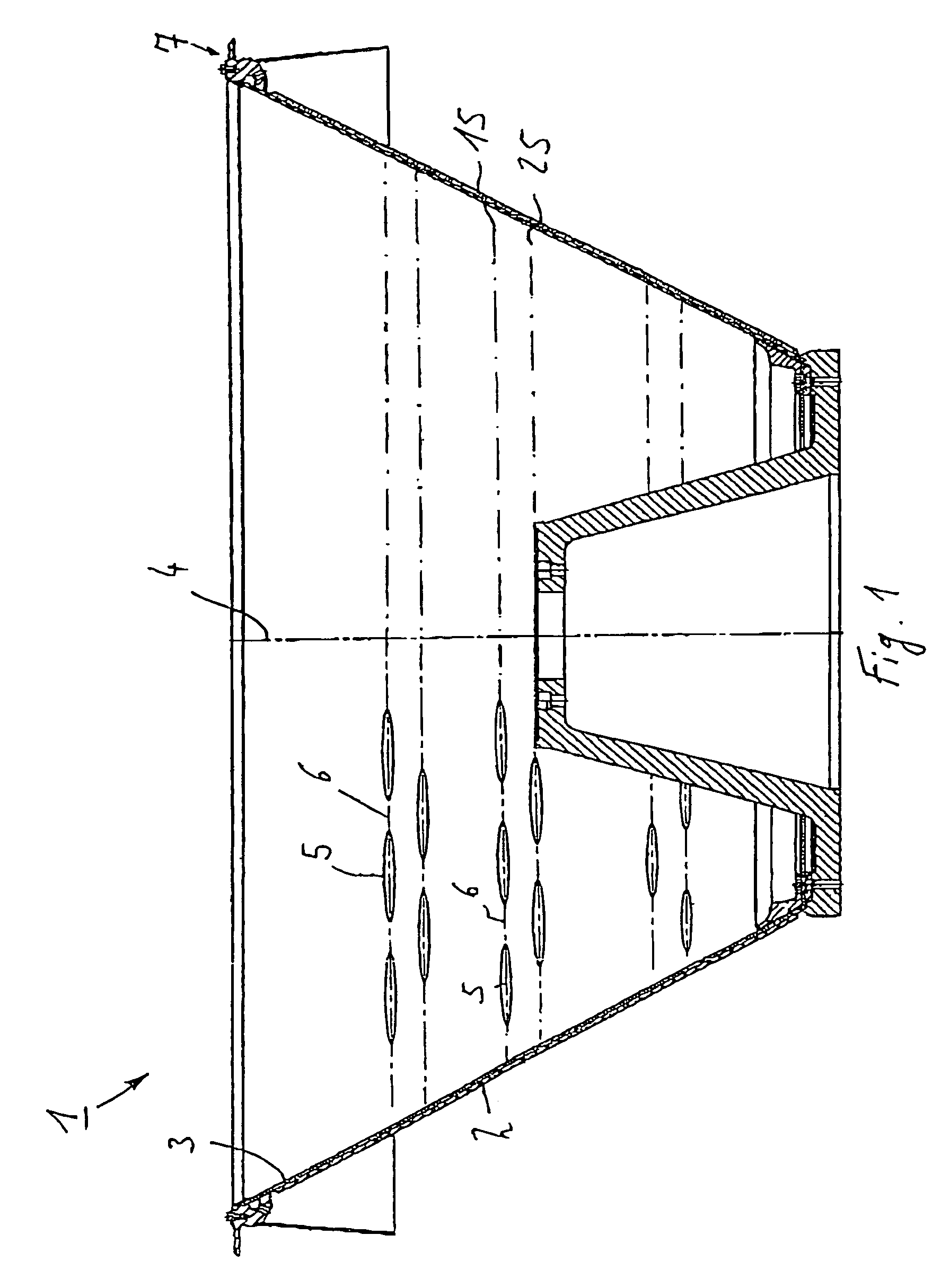 Centrifuge basket and centrifuge