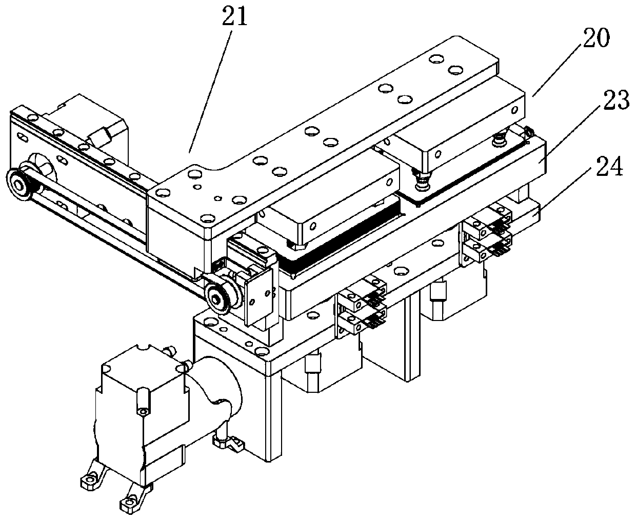 Card film and card core synchronous feeding mechanism