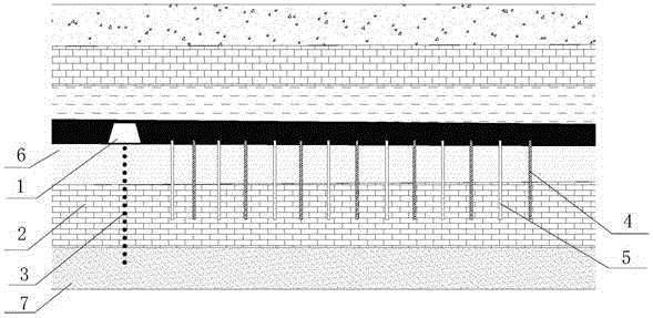 Isotope-labeled method for measuring pressure bearing water quantity of water-intercepted bottom plate