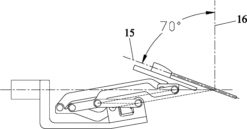 Minimally invasive robot mechanical arm having large movement space and high structural rigidity