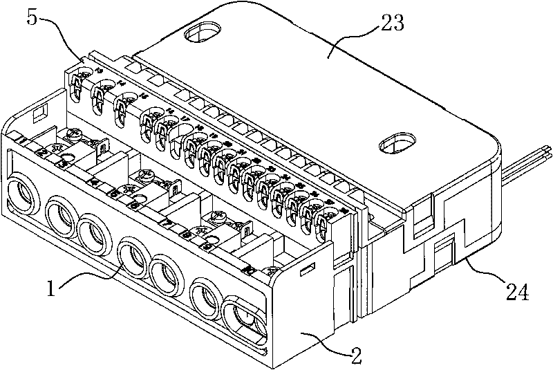 Integrated combined terminal row