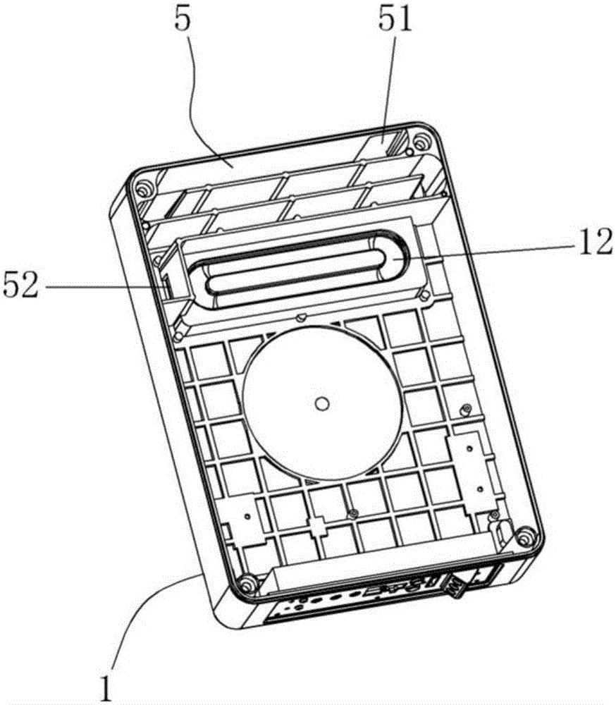 Multidirectional meandering sound channel sound device