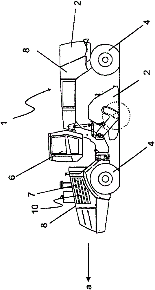 Self-propelled ground milling machine with integrated maintenance platform