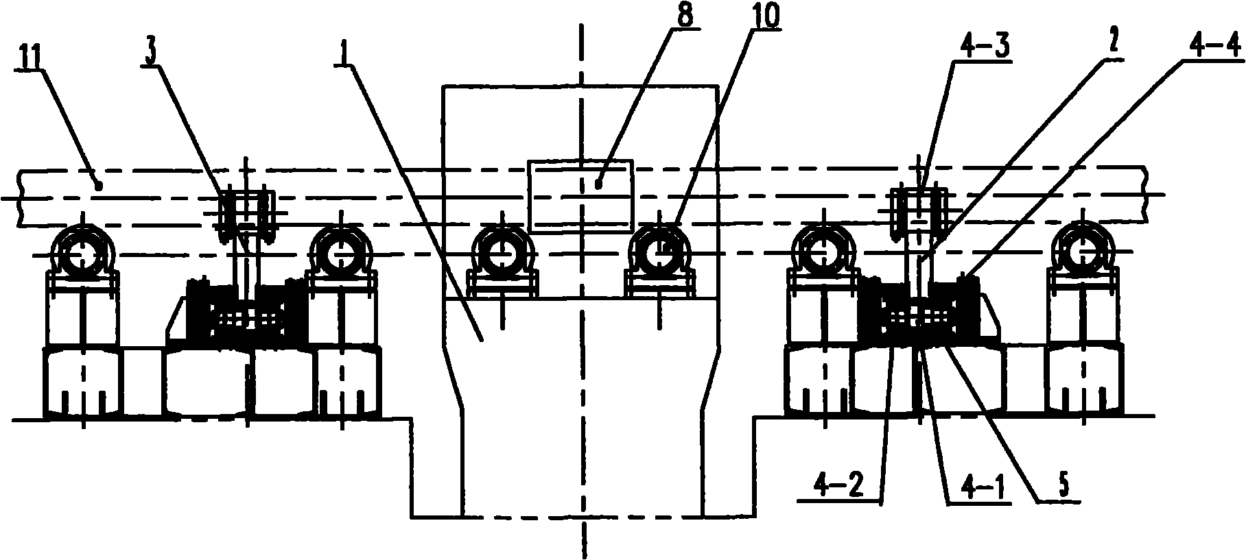 Rotating mechanism for tubes and bars on horizontal straightening machine