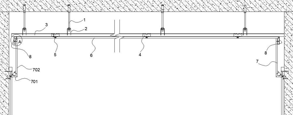 Suspended ceiling structure with small top surface mounting space and mounting method thereof