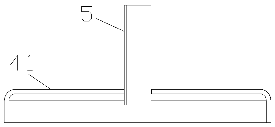 Connecting pipe structure