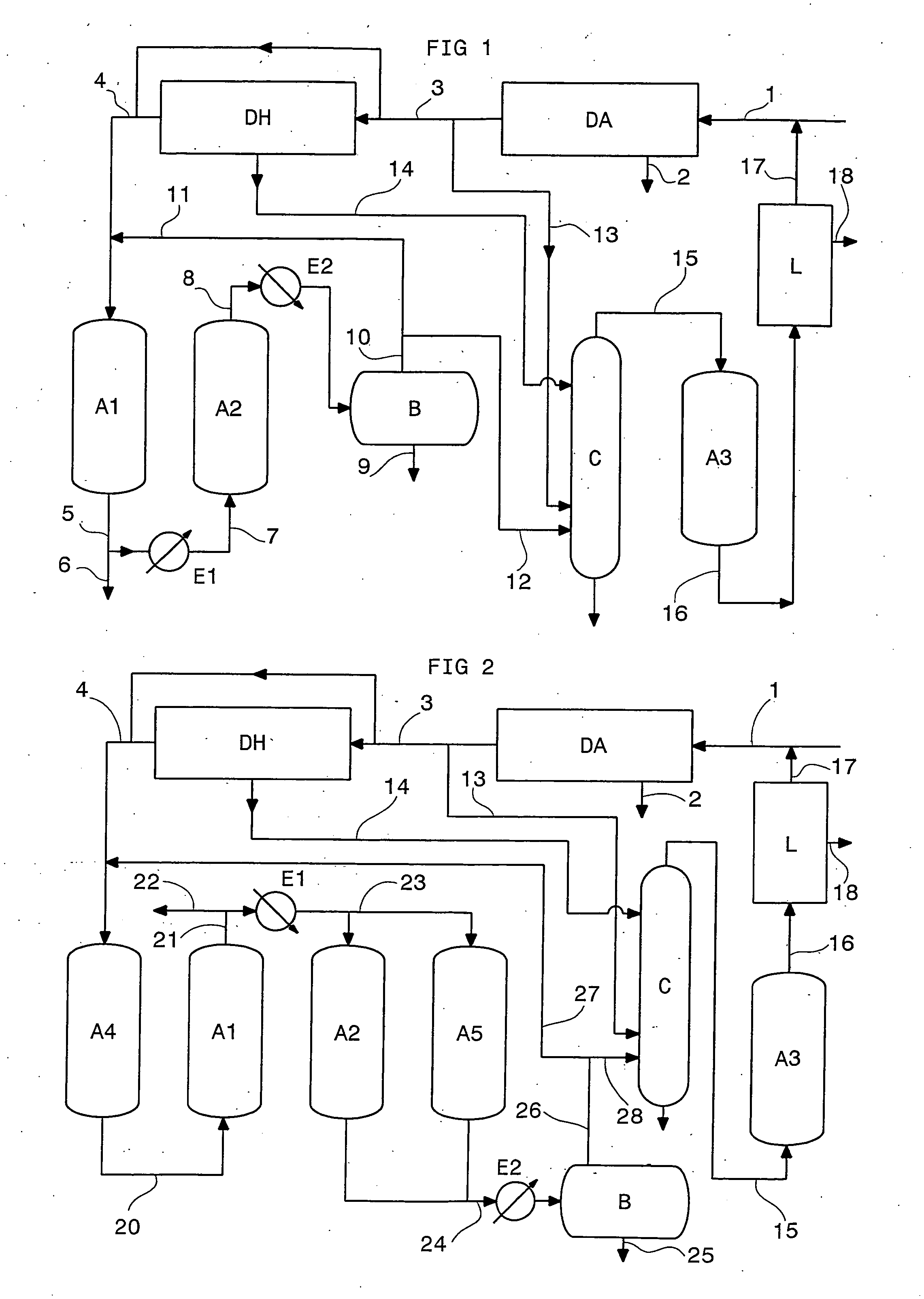 Method of purifying a natural gas by mercaptan adsorption