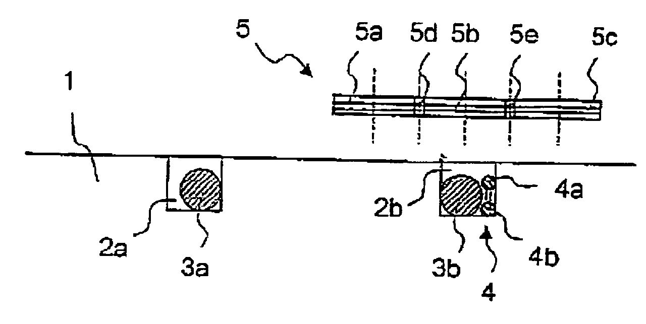 Device for inductively supplying power and guiding a mobile object