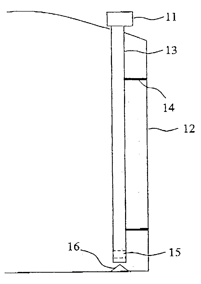 Bottom reflector for a radar-based level gauge