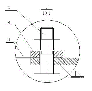 Single-cavity multi-resonant-frequency lateral-support resonant muffler