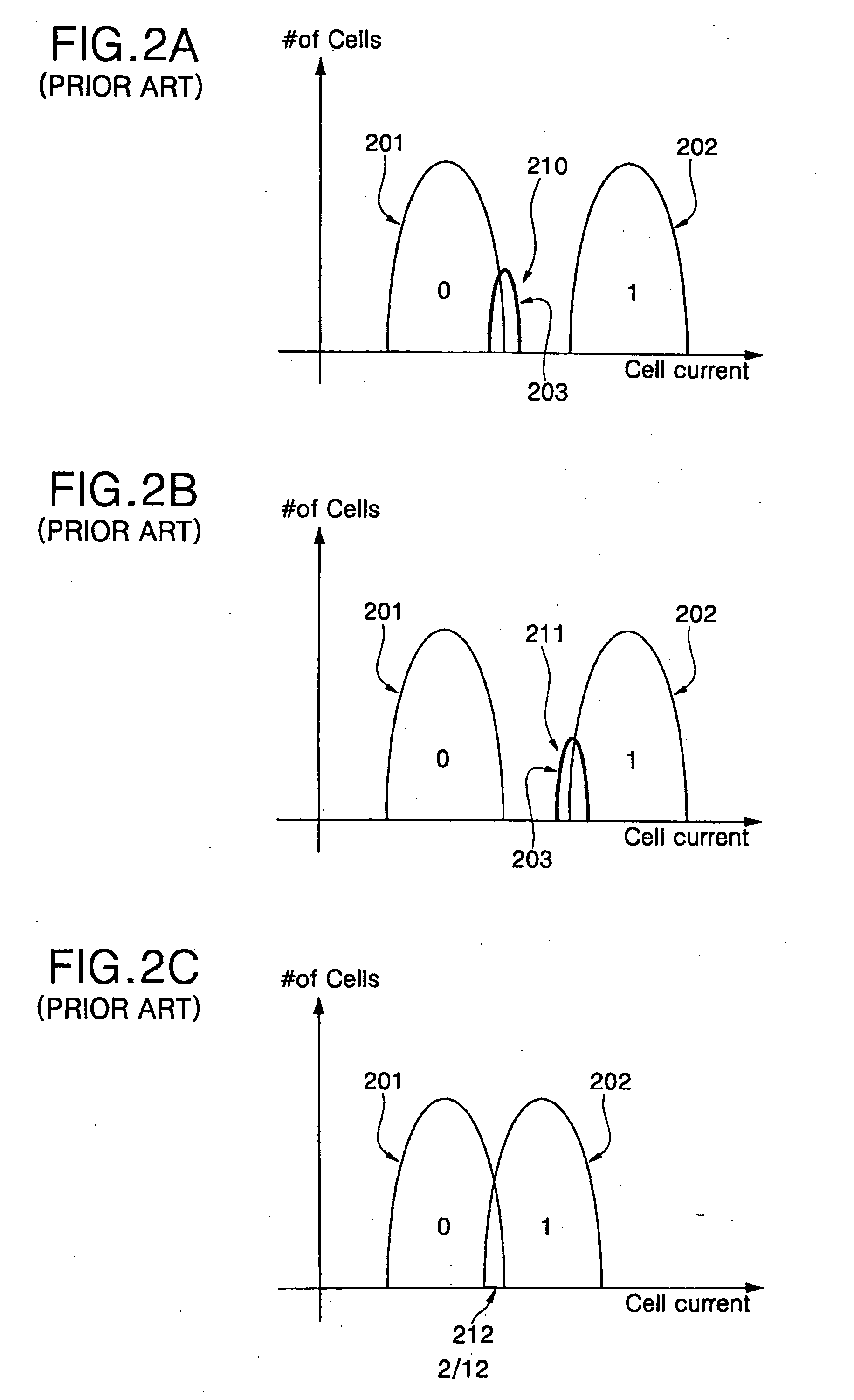 Memory devices including floating body transistor capacitorless memory cells and related methods