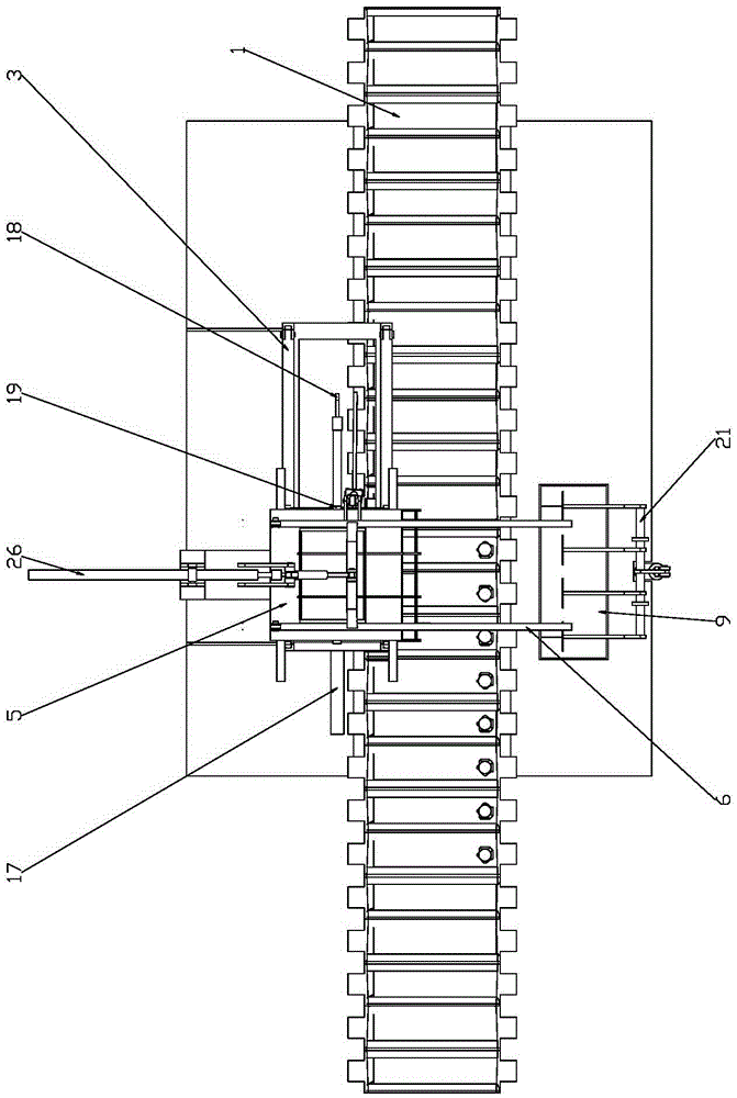 Slag removing mechanism of electrolytic aluminum liquid slag removing machine