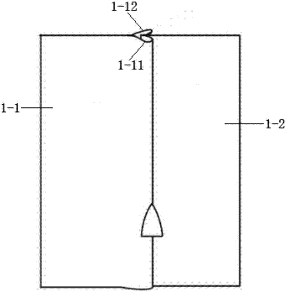 Double-faced pile fabric piece split-splicing method and fabric piece split-splicing structure