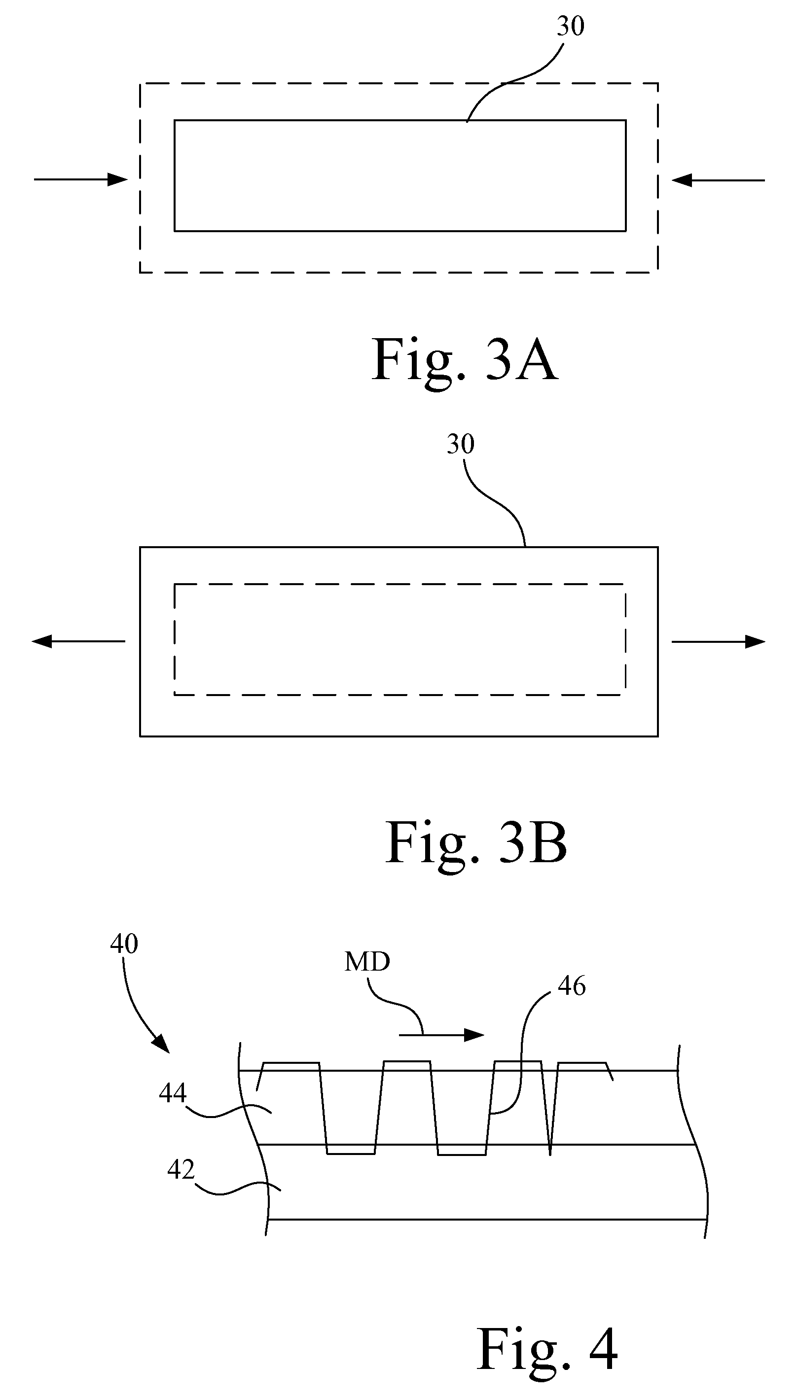 Paper machine clothing with auxetic fibers and/or yarns