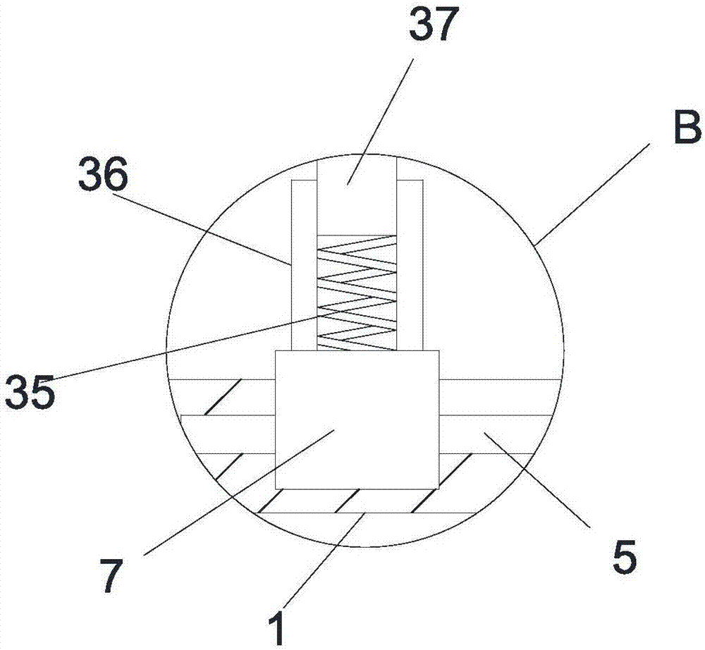 Ore coarse crushing device for mining