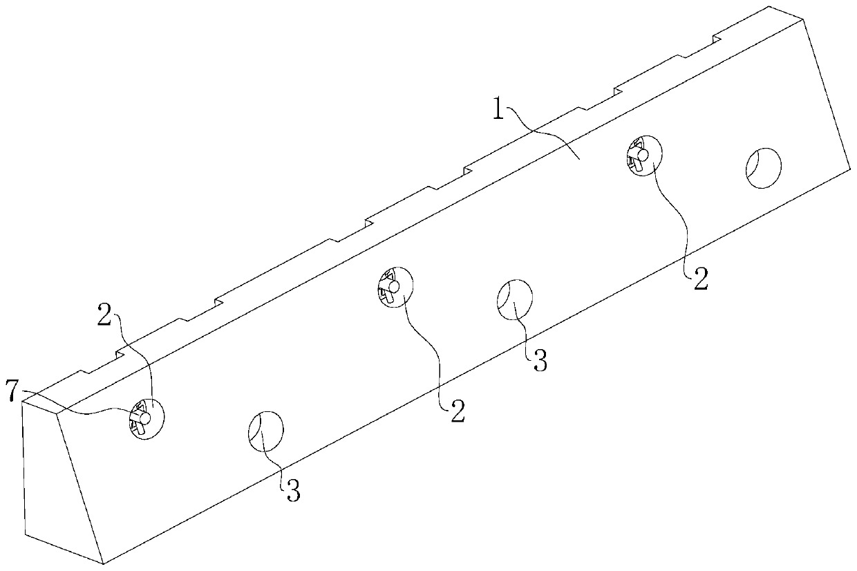 A silt-promoting dam and a silt-promoting method