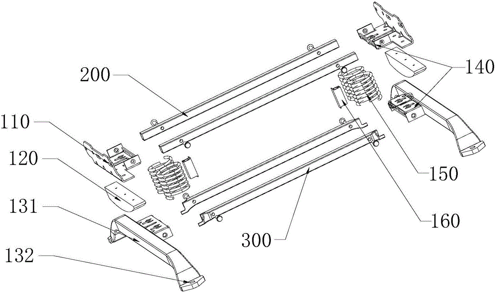 Sofa seat shaking underframe and assembly method thereof