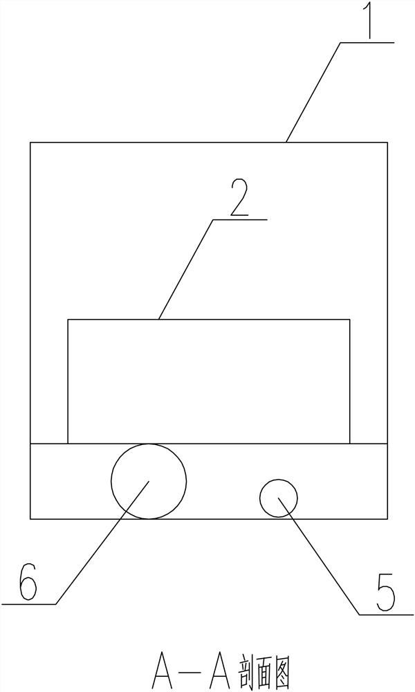 An environmentally friendly rainwater grate for intercepting and diverting initial rainwater and its use method