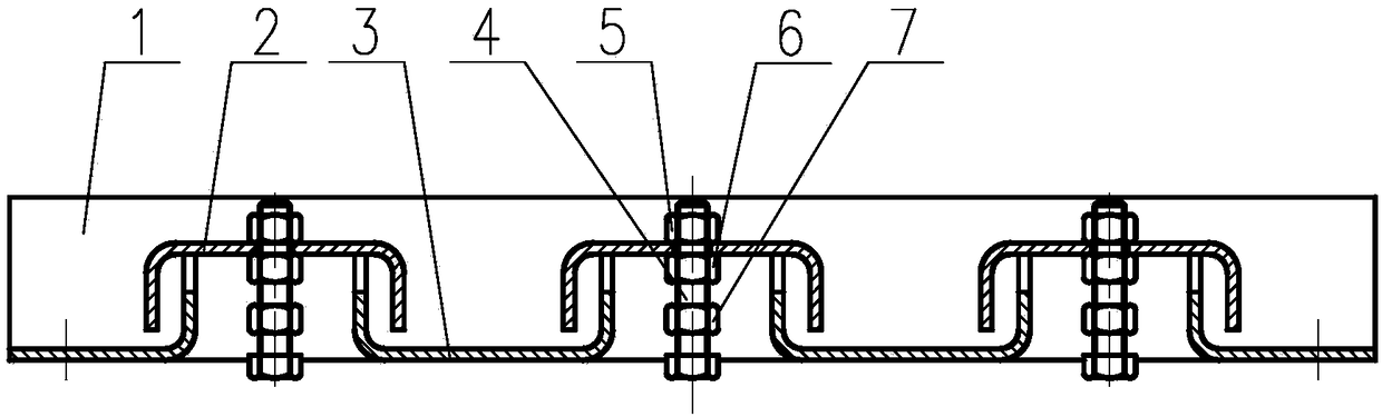 Gap-adjustable grate plate for cooling machine