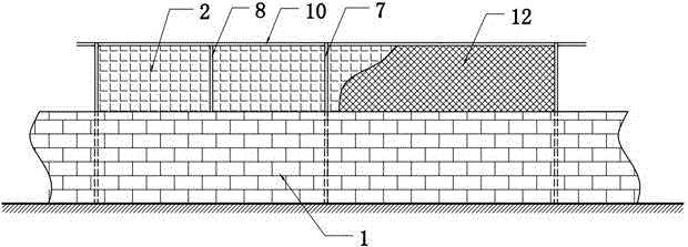 A new solar greenhouse back wall structure