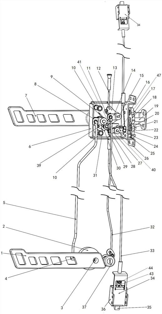 Armored vehicle door lock structure