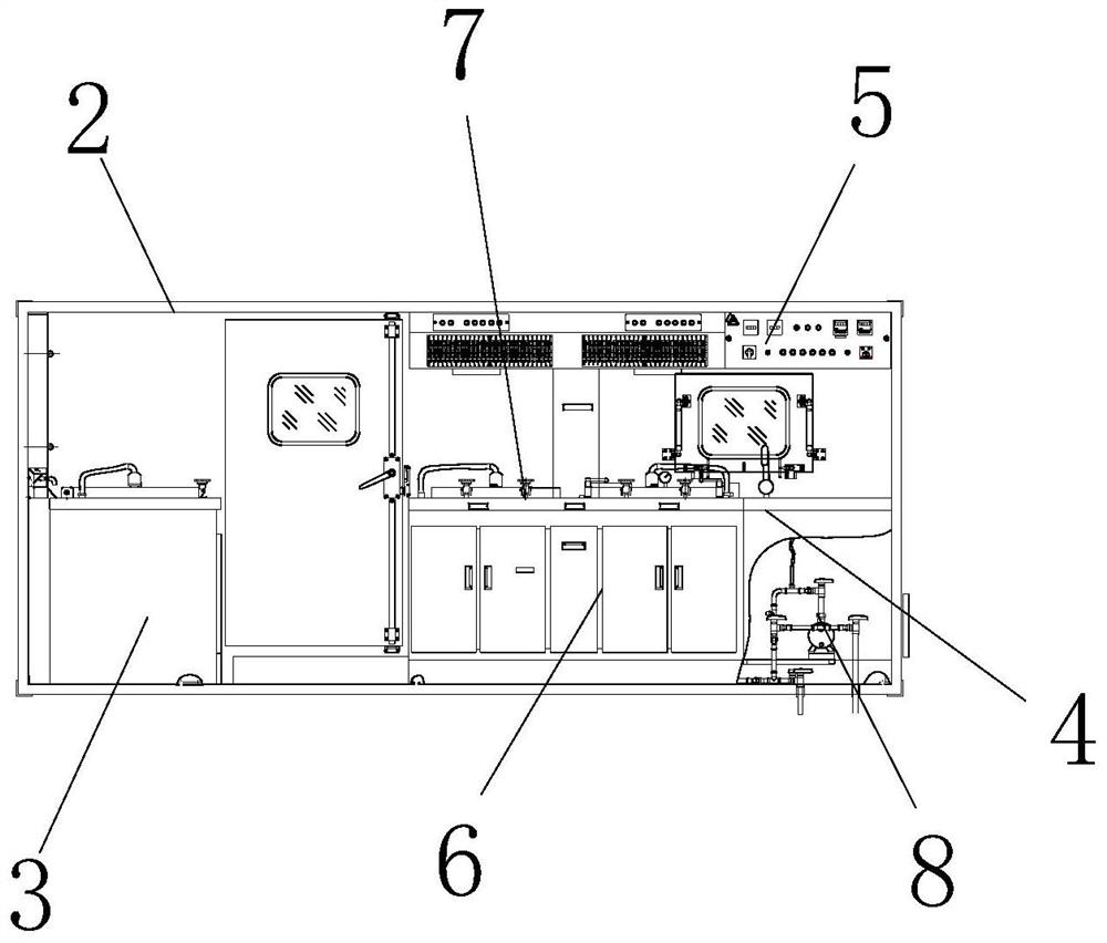 A plateau type cooking vehicle