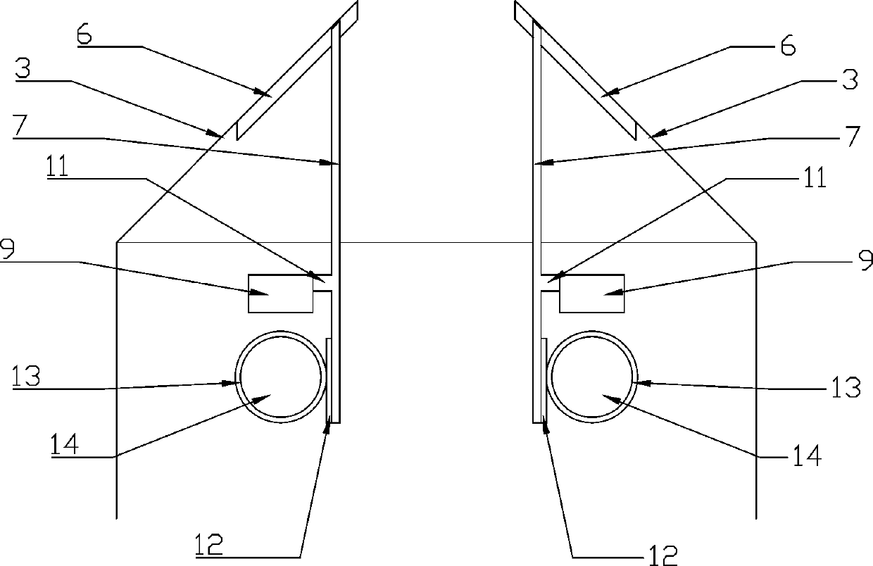 A window structure that allows the flower pot to receive light evenly