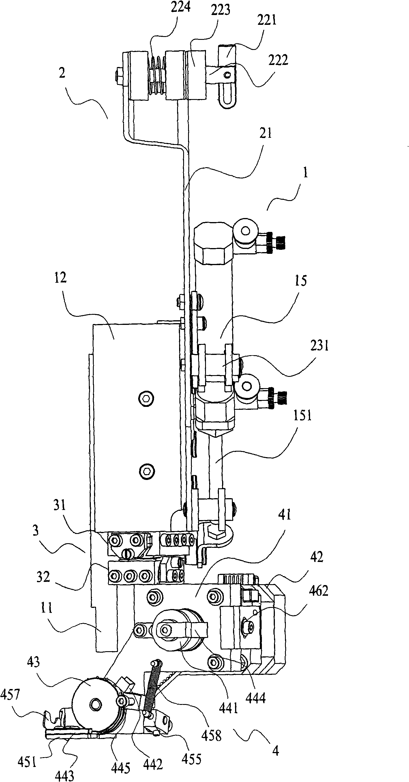 Oblique decorative sheet feeding device