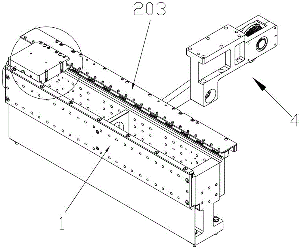 Intelligent assembling traction mechanism