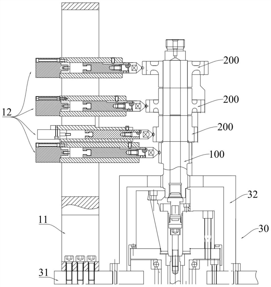 AMT gearbox middle shaft helical tooth aligning mechanism, press fitting device and press fitting method