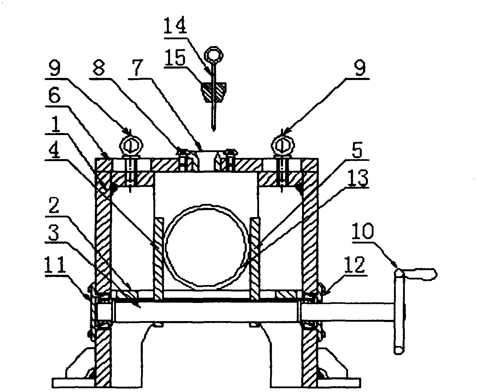 Auxiliary tool for accurate locating drilling