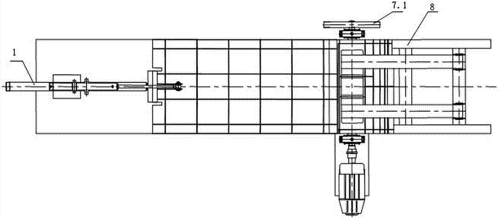 Floating debris crushing device